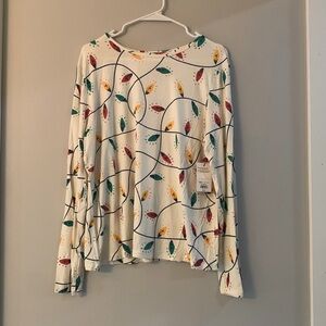 Long sleeved Christmas print shirt